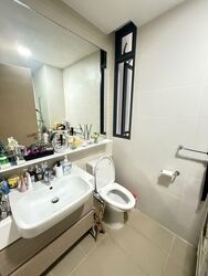 The Luxurie (D19), Condominium #566431881
